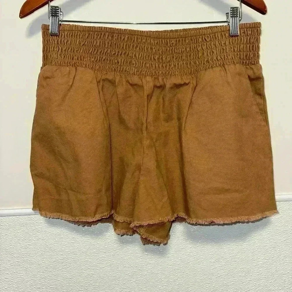 Wild Fable Pants - NWT! Wild Fable Brown Shorts Size M